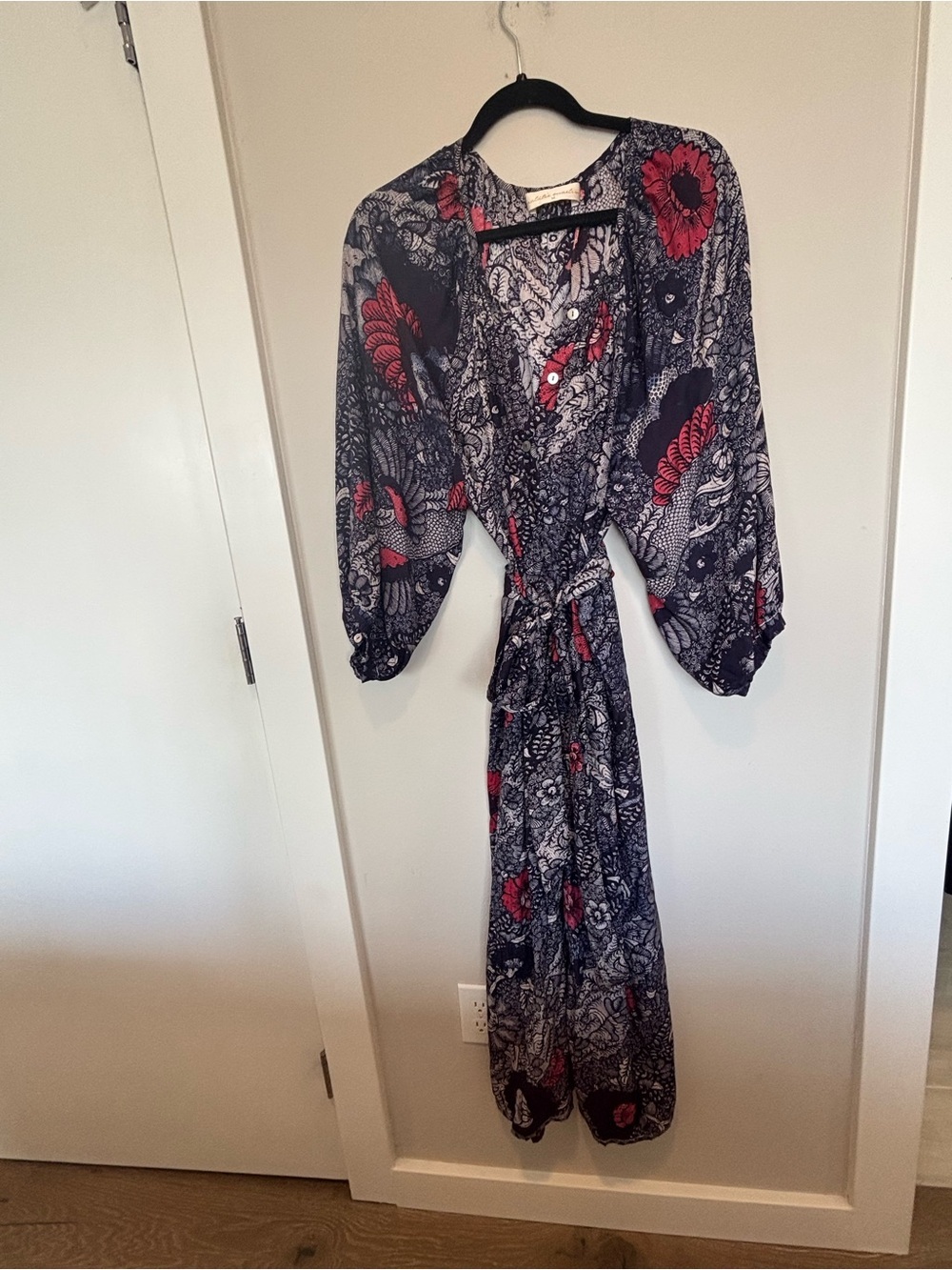 Natalie Martin 100% Silk Navy Long-Sleeve Floral Dress